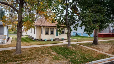 402 2nd Ave NE, Mandan, ND 58554 photo 36