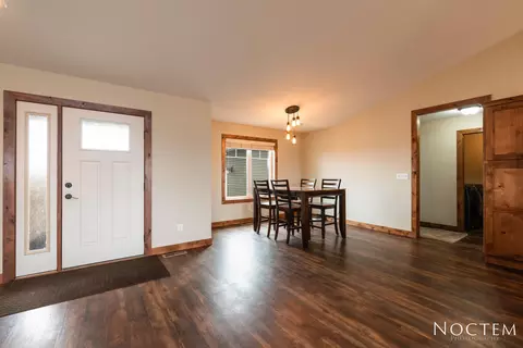 2483 Eugene Dr N, Mandan, ND 58554 photo 13