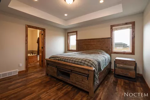 2483 Eugene Dr N, Mandan, ND 58554 photo 14