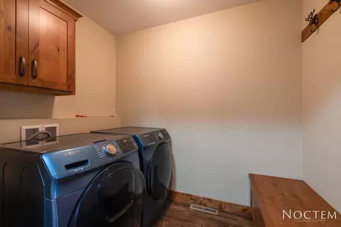 2483 Eugene Dr N, Mandan, ND 58554 photo 22