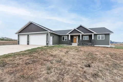 2483 Eugene Dr N, Mandan, ND 58554 photo 1