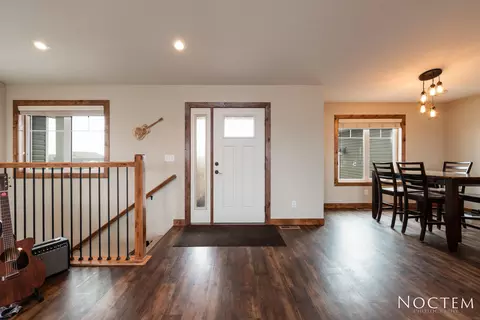 2483 Eugene Dr N, Mandan, ND 58554 photo 7