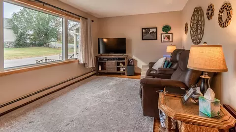 3230 Capitol Ave, Bismarck, ND 58501 photo 3