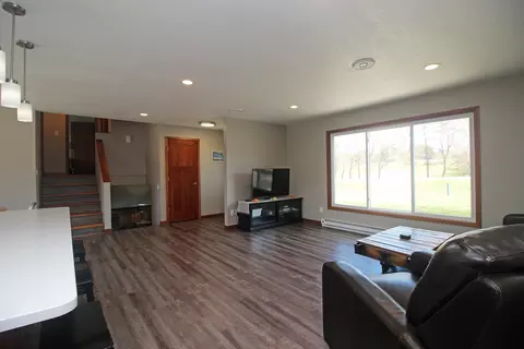 4830 E Roundup Rd, Bismarck, ND 58503 photo 15
