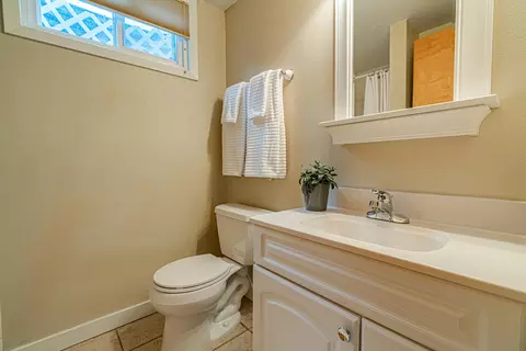 1320 N 3rd St, Bismarck, ND 58501 photo 42