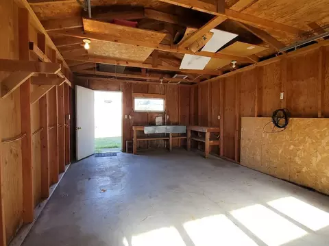 405 Chaffee Row, Beulah, ND 58523 photo 25