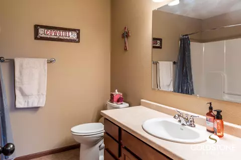 200 90th Ave NE, Bismarck, ND 58503 photo 30