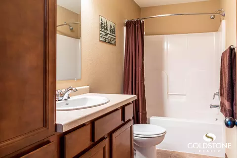 200 90th Ave NE, Bismarck, ND 58503 photo 27