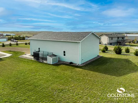 200 90th Ave NE, Bismarck, ND 58503 photo 70