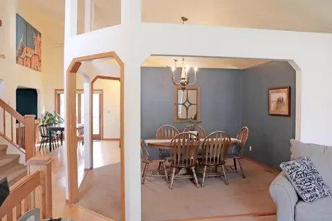 769 Munich Dr, Bismarck, ND 58504 photo 9
