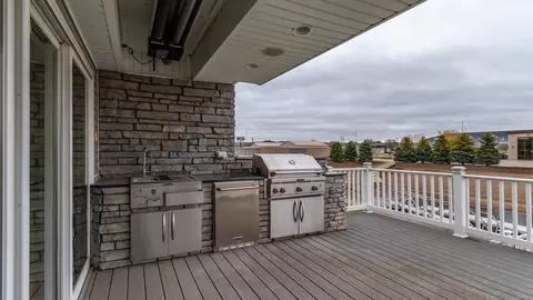 2214 Shoal Loop SE, Mandan, ND 58554 photo 35