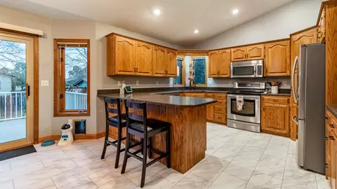 2019 Thompson St, Bismarck, ND 58501 photo 11