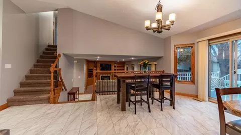 2019 Thompson St, Bismarck, ND 58501 photo 9
