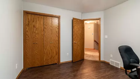2019 Thompson St, Bismarck, ND 58501 photo 38
