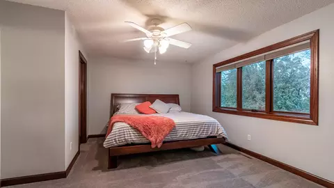 2019 Thompson St, Bismarck, ND 58501 photo 21