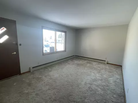 306 3rd Ave SW, Steele, ND 58482 photo 17