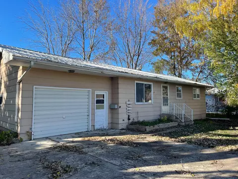 306 3rd Ave SW, Steele, ND 58482 photo 13