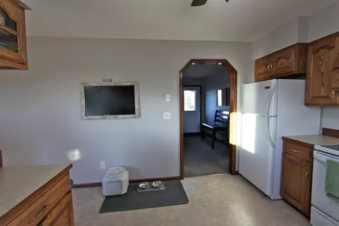 6529 Star Ln, Bismarck, ND 58503 photo 10