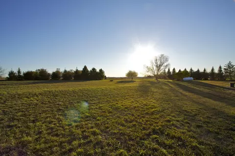 6529 Star Ln, Bismarck, ND 58503 photo 4