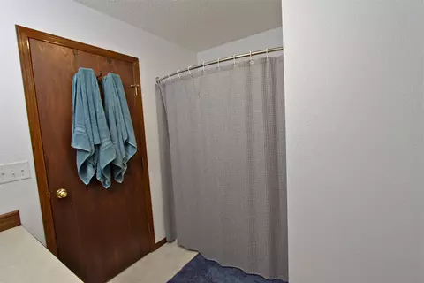 6529 Star Ln, Bismarck, ND 58503 photo 22