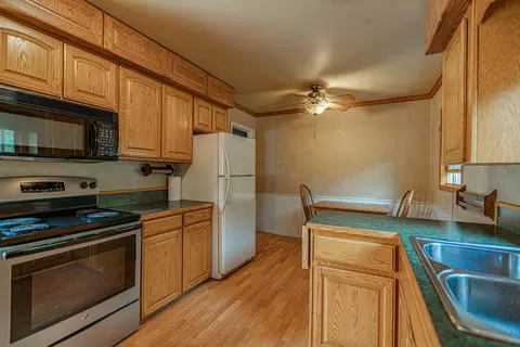 1005 6th St NW, Mandan, ND 58554 photo 10