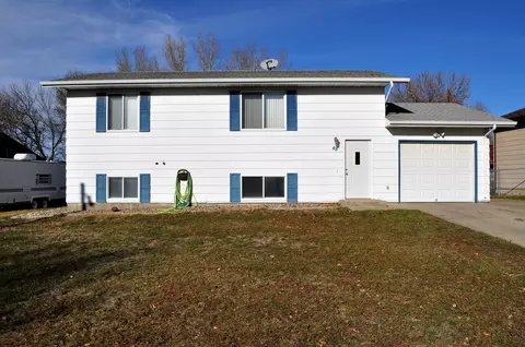 48 Eckleson Rd, Lincoln, ND 58504 photo 1