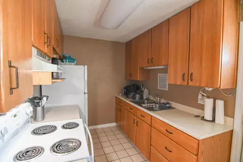 207 19th St N, Bismarck, ND 58501 photo 7