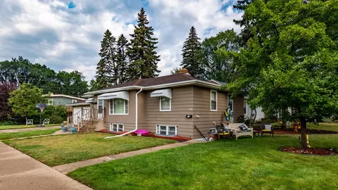 220 Arikara Ave, Bismarck, ND 58501 photo 38