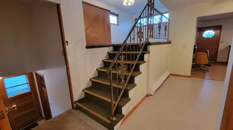 708 5th St NW, Mandan, ND 58554 photo 18