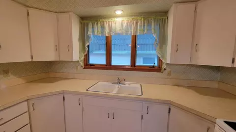 708 5th St NW, Mandan, ND 58554 photo 17