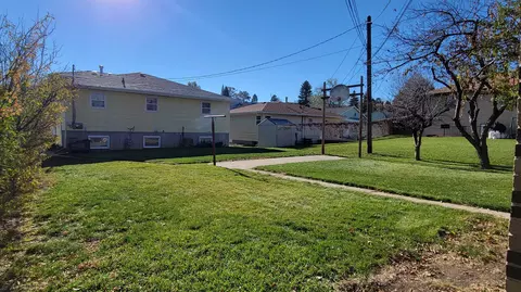 708 5th St NW, Mandan, ND 58554 photo 46