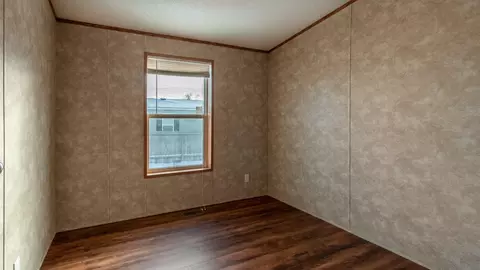 4230 Claridge Loop, Bismarck, ND 58503 photo 21