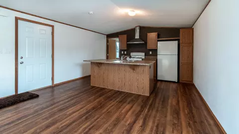 4230 Claridge Loop, Bismarck, ND 58503 photo 4