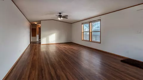 4230 Claridge Loop, Bismarck, ND 58503 photo 8