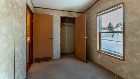 4230 Claridge Loop, Bismarck, ND 58503 photo 18