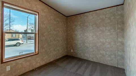 4230 Claridge Loop, Bismarck, ND 58503 photo 16