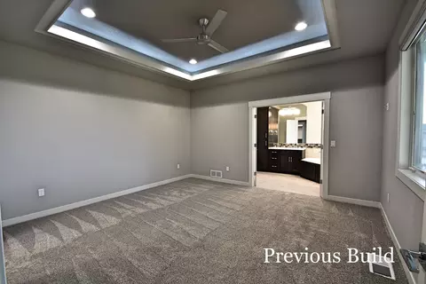 1012 Select Ln, Bismarck, ND 58503 photo 13
