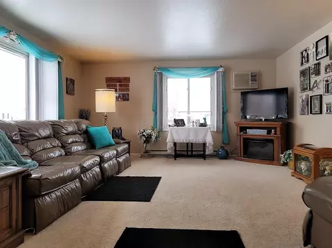 300 Selmes Ave, Stanton, ND 58571 photo 4