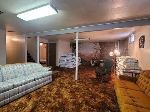 300 Selmes Ave, Stanton, ND 58571 photo 20