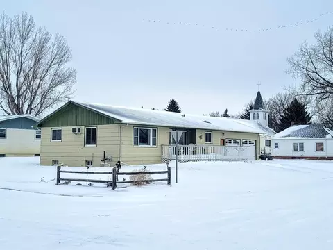 300 Selmes Ave, Stanton, ND 58571 photo 34