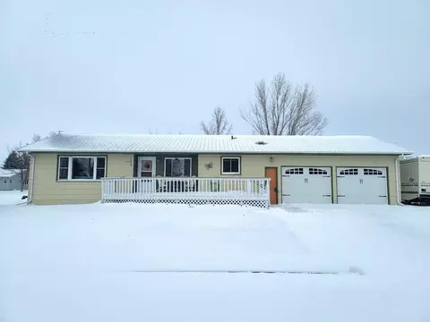 300 Selmes Ave, Stanton, ND 58571 photo 1