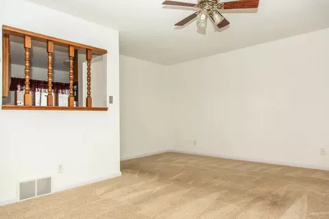 408 Sunset Pl, Bismarck, ND 58504 photo 4