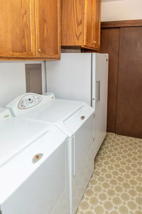 408 Sunset Pl, Bismarck, ND 58504 photo 16