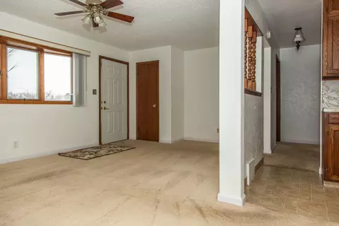 408 Sunset Pl, Bismarck, ND 58504 photo 6