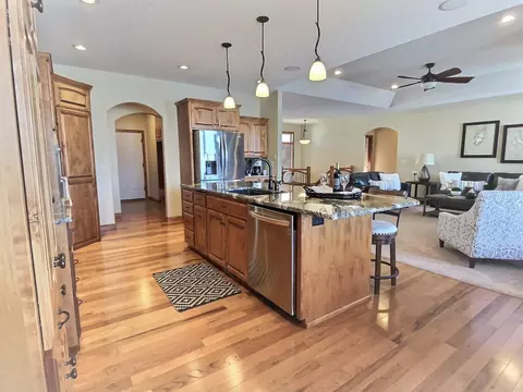 1426 Eagle Crest Loop, Bismarck, ND 58503 photo 20