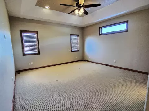 1426 Eagle Crest Loop, Bismarck, ND 58503 photo 30