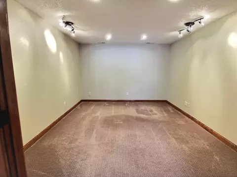 1426 Eagle Crest Loop, Bismarck, ND 58503 photo 54