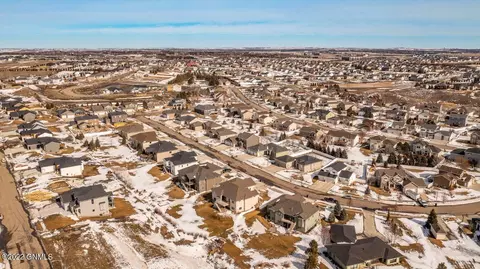 1426 Eagle Crest Loop, Bismarck, ND 58503 photo 82
