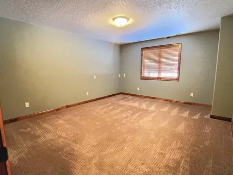 1426 Eagle Crest Loop, Bismarck, ND 58503 photo 61
