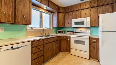 809 Tower Pl, Mandan, ND 58554 photo 14